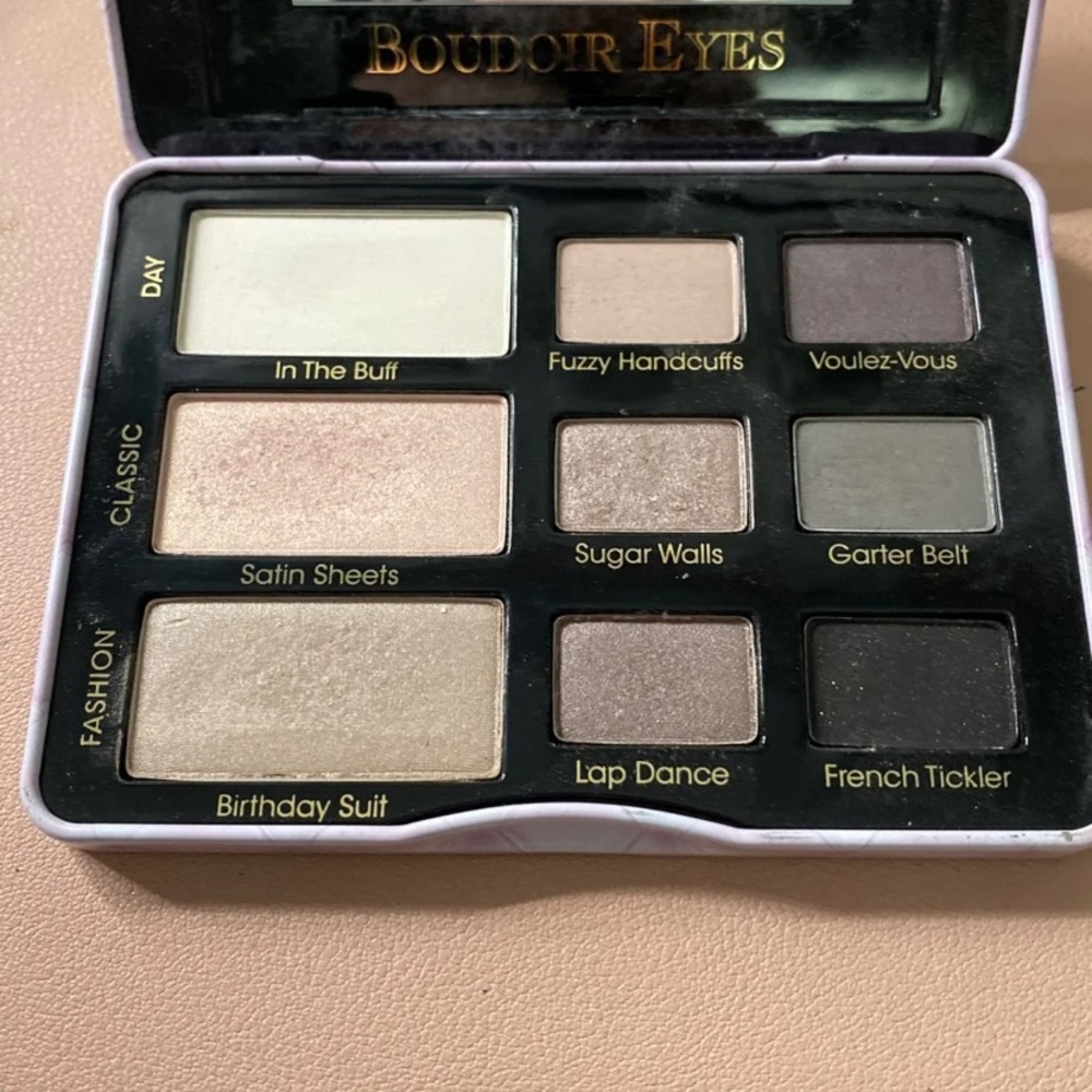 Too Faced Eyeshadow Palette